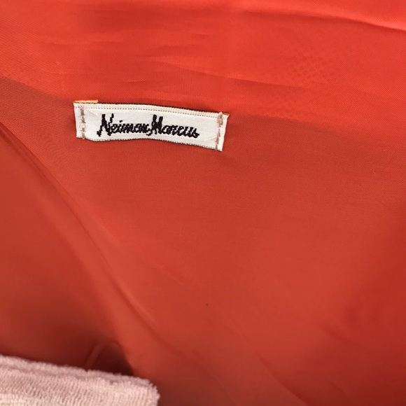 Neiman Marcus amazing large tote new with out tag - Picture 5 of 7